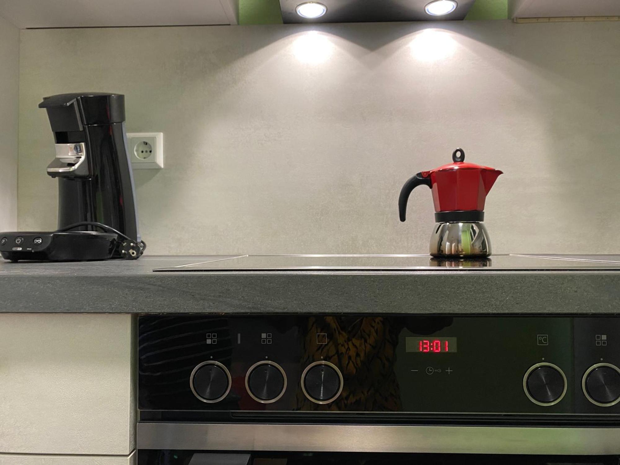 Schoenes 2 Zimmer Apartment Zentral Gelegen 普福尔茨海姆 外观 照片